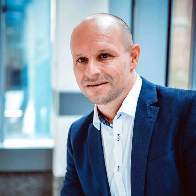 Webinar Portrait Dr. Uwe Günther