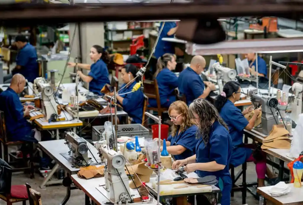 Die Neststruktur ist relativ typisch in der nähenden Industrie.