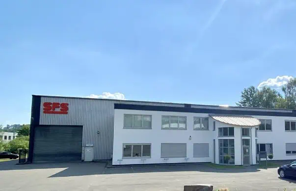 SFS Group Germany GmbH Foot Standort Firmengebäude Ausschnitt